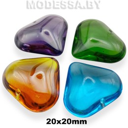 04568 Бусина стекл. 20х20мм 